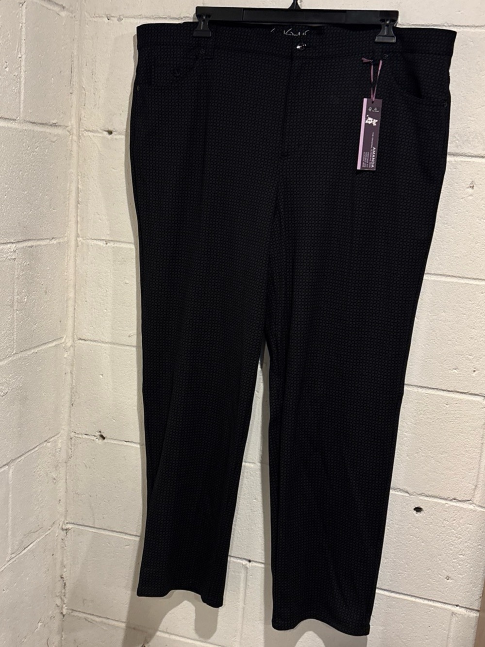 Gloria Vanderbilt Black Ponte Knit Pants Black Geo Tapered Leg 22W Career Work